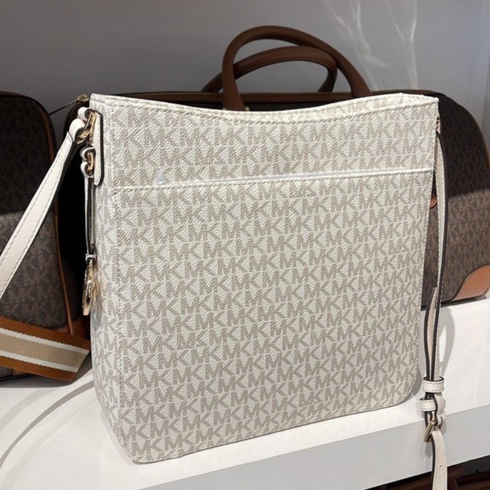 Michael Kors Jet Set Travel Large Messenger Crossbody Bag Light Cream Multi - Picture 6 of 16